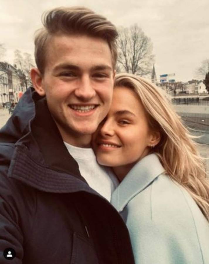 ¡Muñequitas! Las lindas novias de los jugadores del Ajax, equipo que busca la Champions