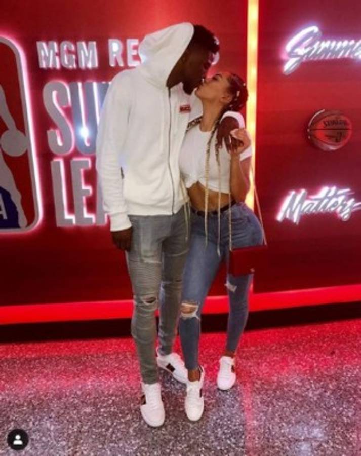 Así es Montana Yao, la modelo que provocó la brutal pelea entre dos jugadores