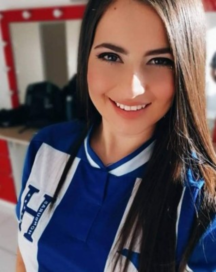 El lado más lindo del Honduras-Panamá: conocé a las hermosas periodistas que enamoran a la afición