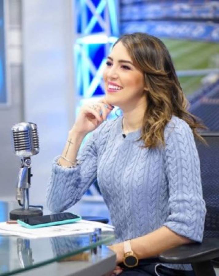 La bella periodista deportiva hondureña que anima a la H, pero que también es hincha de El Salvador