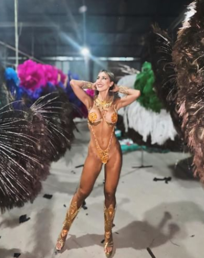 La esposa de un campeón del mundo con Argentina sorprendió con su atrevido look en un carnaval