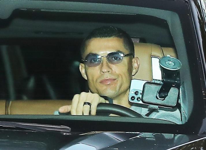 CR7, perdonado: Así fue el emotivo regreso de Cristiano Ronaldo a los entrenamientos del Manchester United