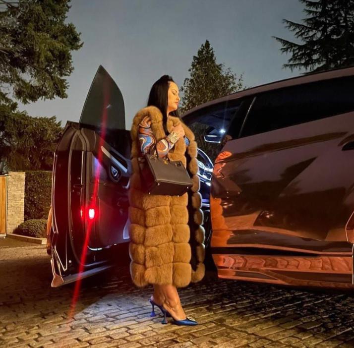 Así es Alysha Behague, la desconocida novia de Aubameyang que lleva un costoso estilo de vida