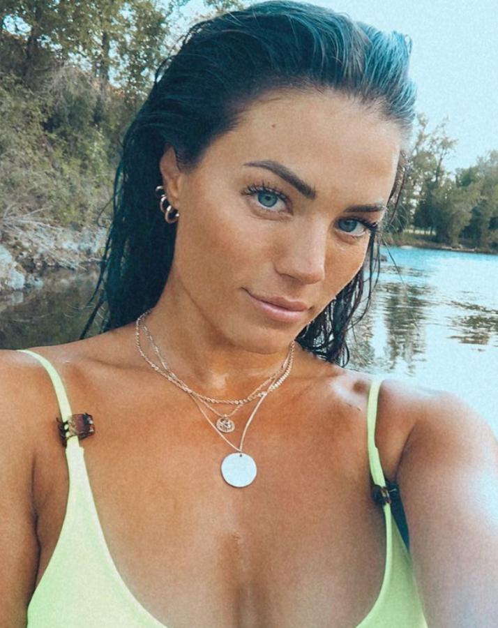 Preciosa reportera cuenta cómo Cristiano Ronaldo la invitó a su casa y lo rechazó: ‘‘Yo sabía lo que podía pasar’’