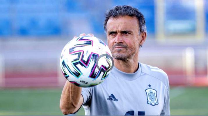 Luis Suárez y Tata Martino sorprenden: al descubierto los salarios de los entrenadores del Mundial de Qatar 2022