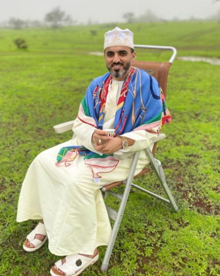 Este es el abogado que le hizo un ofertón a Messi por el bisht que recibió del Emir de Qatar y revela para qué lo necesita