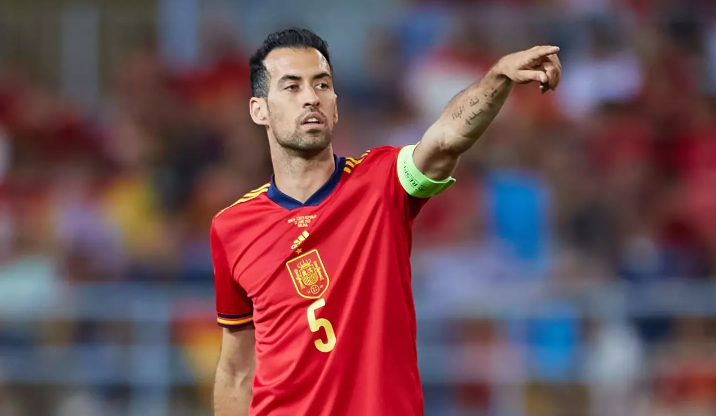 ¿Fue su última convocatoria con España? La reacción de Luis Enrique y se acuerda de Piqué: ‘‘Me ha quedado macanuda’’