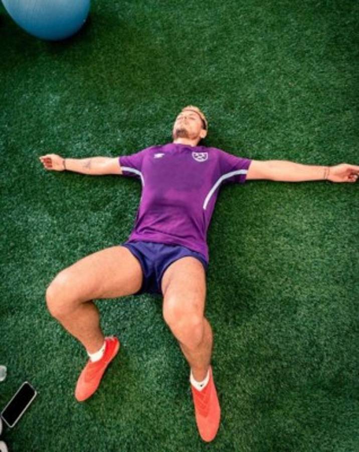 Gordito y sin interés por la fama: El nuevo 'Chicharito' Hernández para la temporada 2019-20