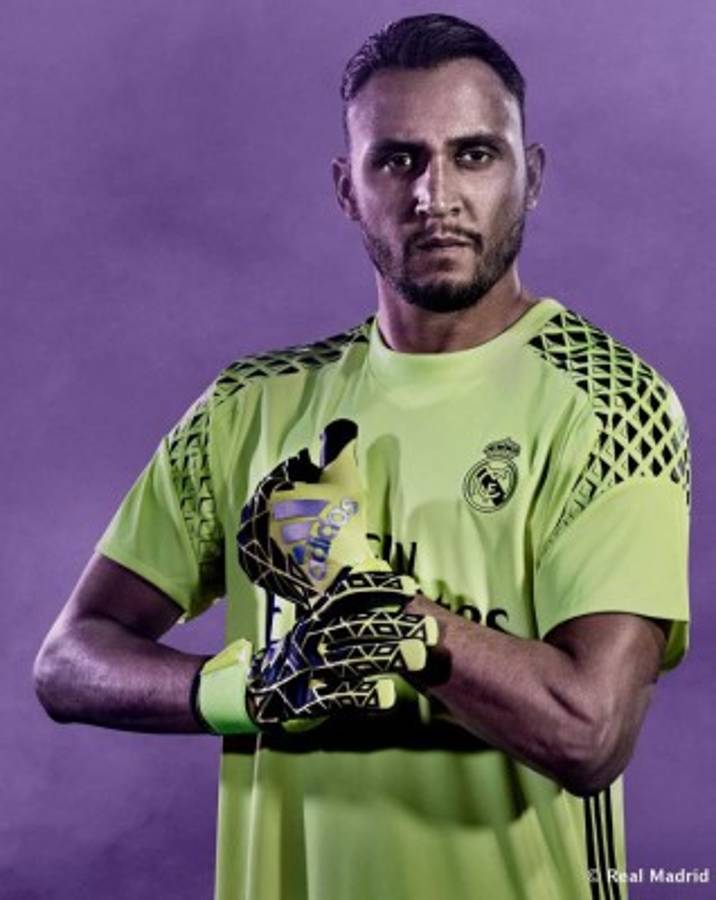 Real Madrid presenta su nueva equipación para la temporada2016-17