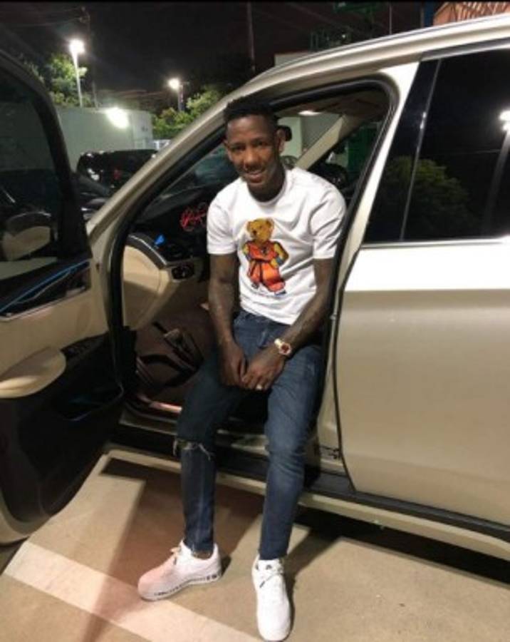 David Suazo, Quioto, Elis y otros... La vida con ciertos lujos de los hondureños