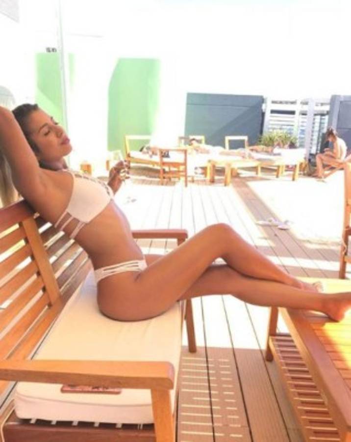 ¡Escándalo! El mexicano Marco Fabián aparece semidesnudo con una aficionada argentina