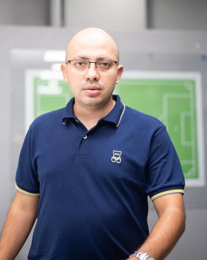 Brayan La Playa es baja y exfutbolista lo sustituirá en la 'H' tiktokera, loco look y el que probó el césped del Olímpico