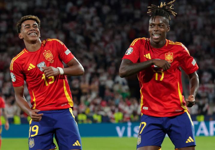 Lamine Yamal se lo pidió a Laporta: Barcelona soltaría un bombazo con su fichaje estrella