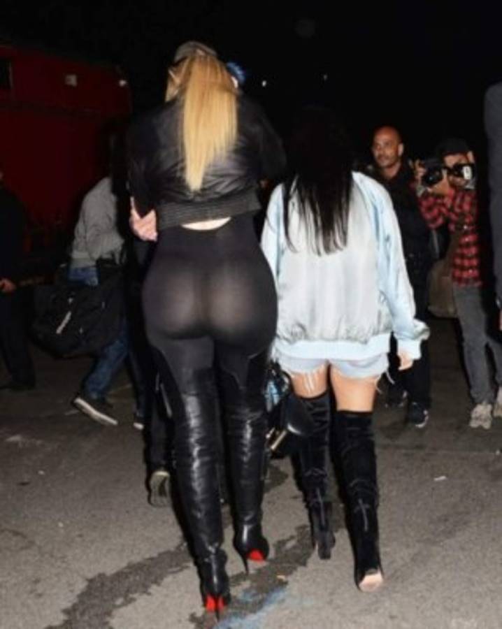 ¡De infarto! Las 11 fotos subidas de tono de Khloe Kardashian