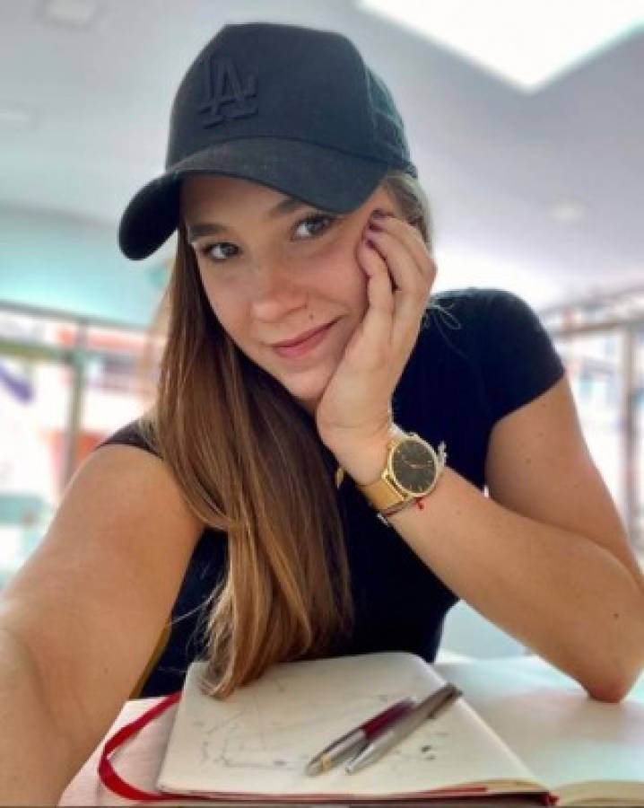 Nicole Regnier, exjugadora del Atlético de Madrid, denuncia que sufrió acoso por su físico