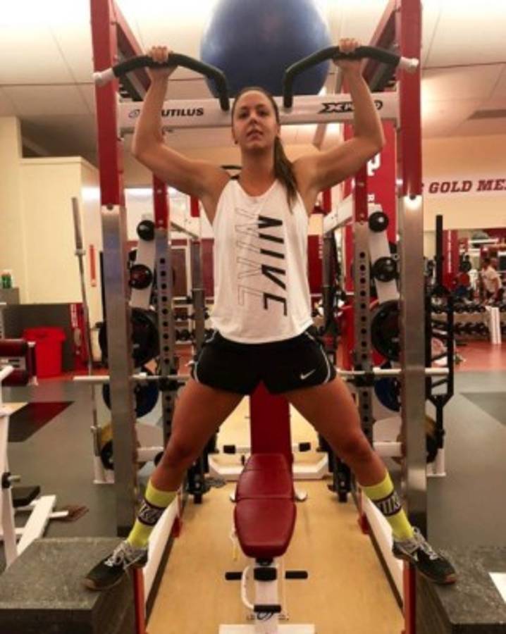 Isa Arcila, la nadadora que enamora en Barranquilla 2018