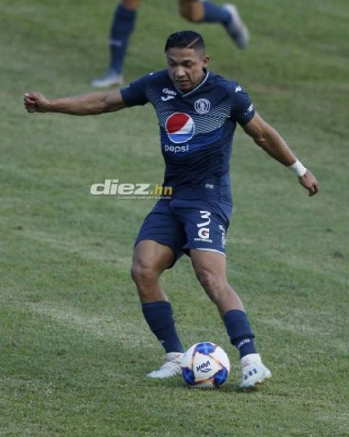 Solo Montes, Denil y 'Colocho' se salvan: La calificación del Motagua en la final ante Saprissa
