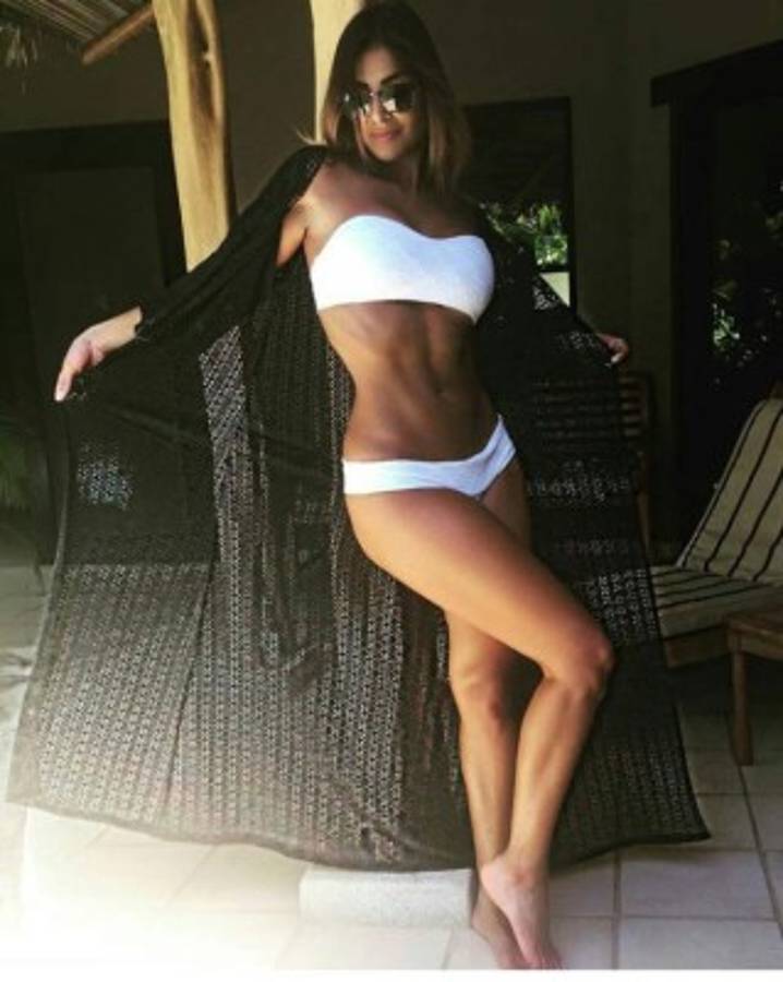 Periodista tica que cubrió a la selección de Costa Rica en Brasil 2014 dice adiós a la televisión