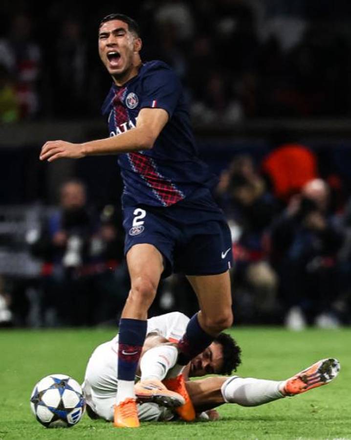 Es terrible: Luis Díaz provoca grave lesión a Hakimi en la Champions; el jugador del PSG se marcha llorando