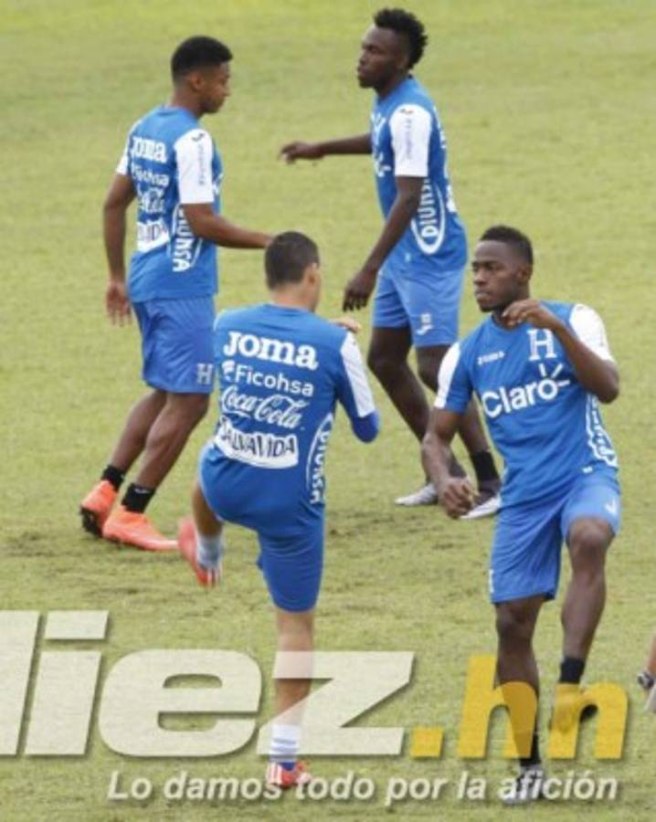 Pinto pide concentración, entrega y disciplina tras primer entreno con toda su artillería