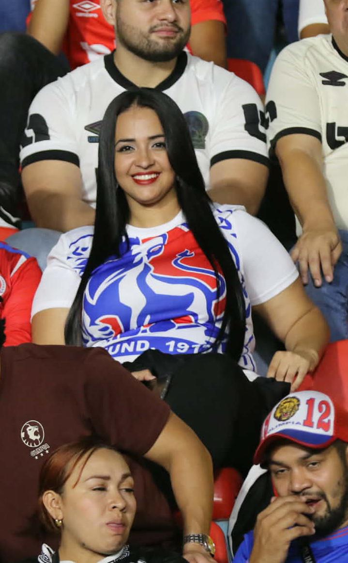Bellezas olimpistas: Aficionadas causan fascinación en el estadio Nacional Chelato Uclés en juego ante Marathón