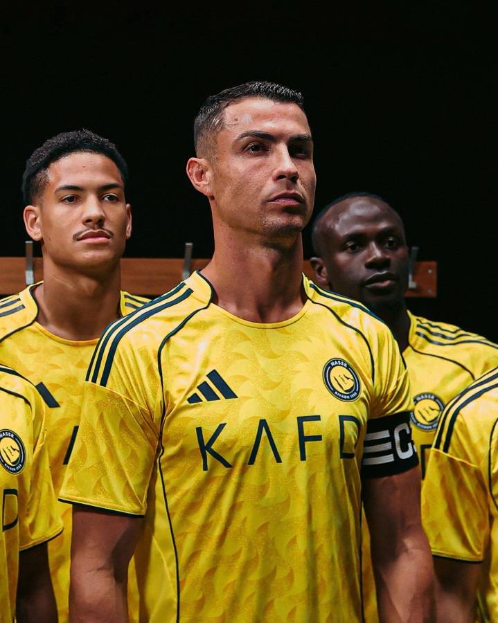 Mientras Cristiano Ronaldo gana 208 millones, Benzema recibe revés: los grandes salarios que se pagarán en Arabia