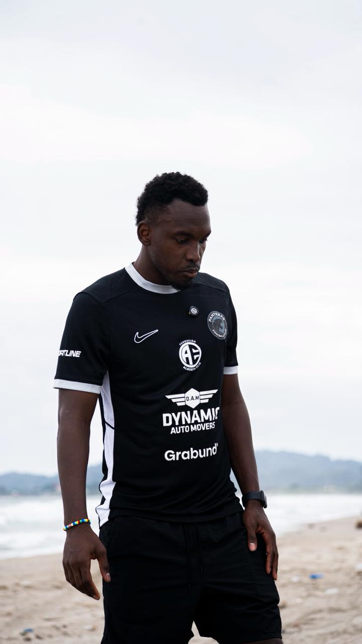 Alberth Elis sorprendió al confesar que llamó a Reinaldo Rueda para que le diera una oportunidad en la Selección de Honduras, pero al final no fue así. (FOTO: Mauricio Ayala)