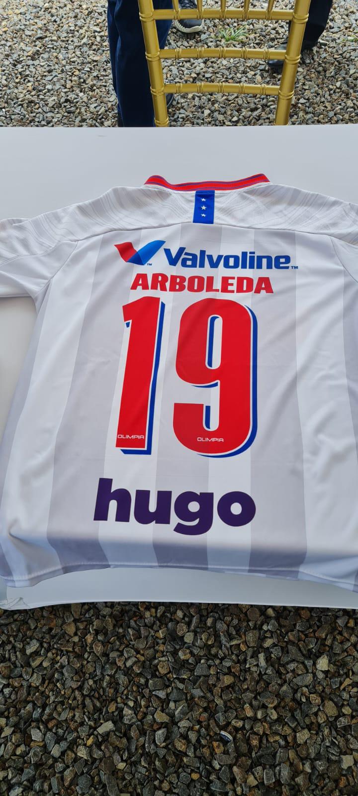 Así luce la piel del León con sus nuevos patrocinadores.