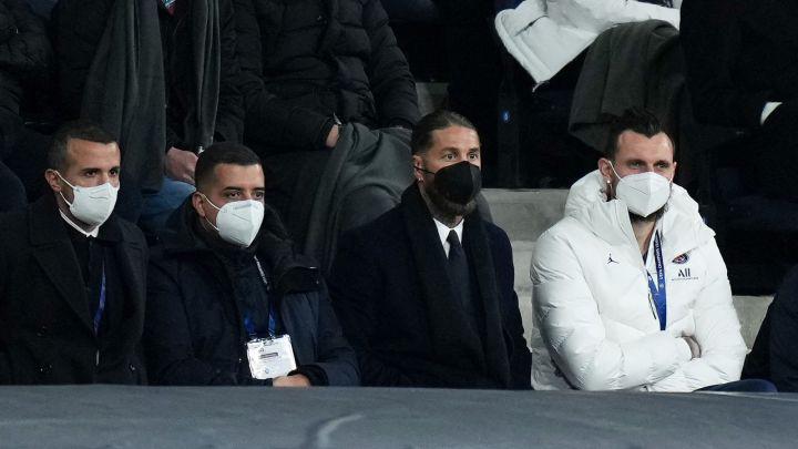 No se vio en TV: Alaba y su indirecta al PSG, el festejo en camerinos y crack celebró en las afueras del Bernabéu