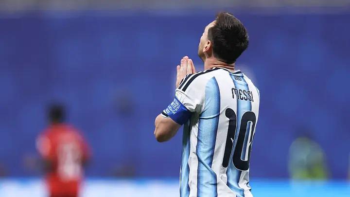 FIFA prohíbe a estos árbitros pitar a Argentina y se revela el motivo ¿Decisión de Infantino?