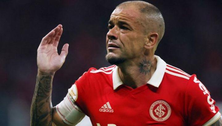 Dolorosas despedidas: los jugadores que dijeron adiós al fútbol en el 2022; Olimpia retiró a uno