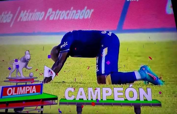 Hijos de Pedro Troglio: los crueles memes que hacen pedazos a Motagua por perder una nueva final con Olimpia