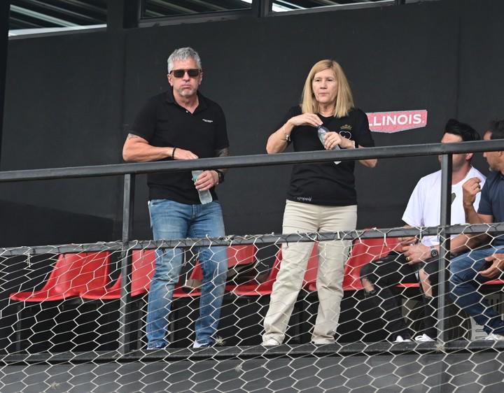 Antonela Roccuzzo y Thiago Messi causan locura en su estadía por Rosario ¿qué pasó con Leo Messi?