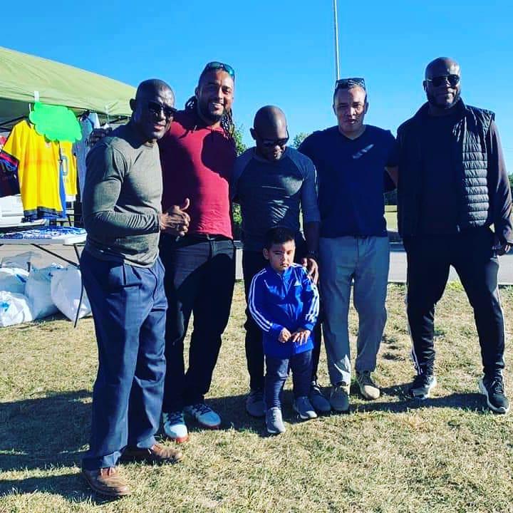 Así es la vida de Samuel Caballero, exfutbolista de Honduras y recordado por el beso con Cuauhtémoc Blanco ¿Qué se dijeron en esa acción?