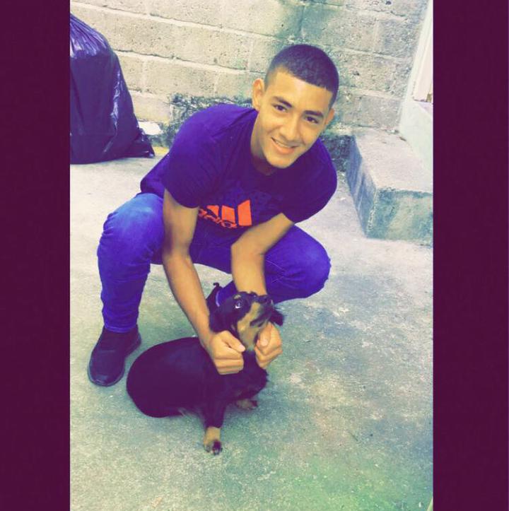 Quién es Darlin Mencía, el joven legionario que tuvo su debut con gol en la Selección de Honduras