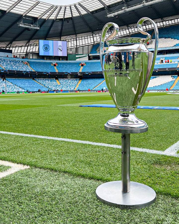 Brutal recibimiento al Manchester City y el enigmático mensaje de Vinicius antes de disputarse el pase a la final