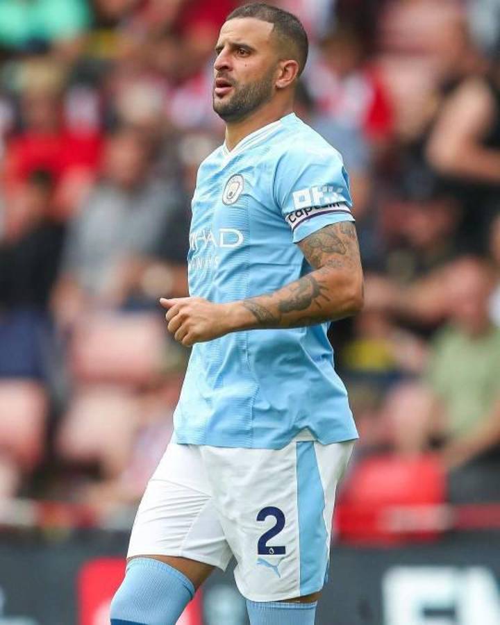 Destapan doble vida de crack del Manchester City: dejó embarazada a su ex mujer antes de que la dejara