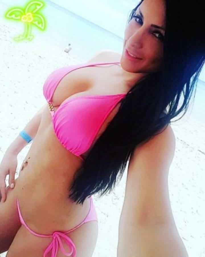 Jeinny Lizarazo, la modelo venezolana que celebra por alto la clasificación del Real Madrid