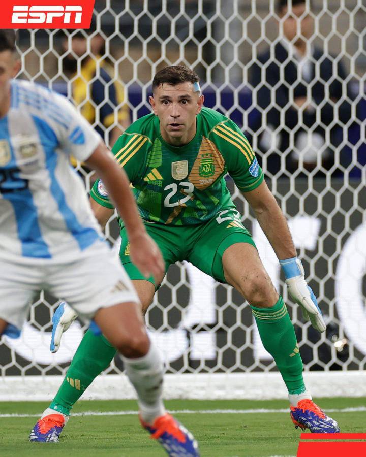 La locura que hizo el Dibu, la revisión del VAR en el gol de Messi, el pelotazo a De Paul y el lesionado en el Argentina-Canadá