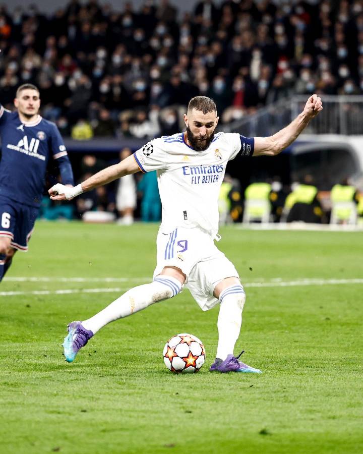 FOTOS: Messi totalmente hundido, Alaba consuela a Mbappé y el tremendo beso de Benzema a Vinicius tras eliminar al PSG