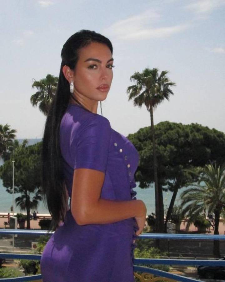 “Enseñó de más”: Georgina Rodríguez provoca escándalo y esto hicieron con la foto que aparece junto a Cristiano Ronaldo