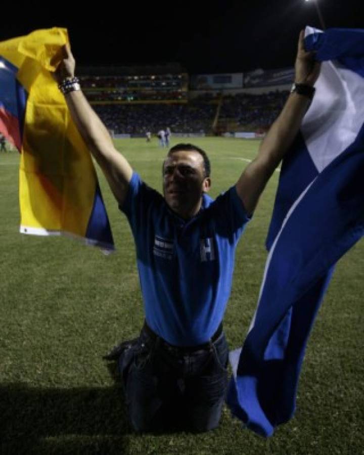 ¡Hace 11 años! Fotos inéditas de la desenfrenada celebración en Honduras tras clasificar al Mundial 2010