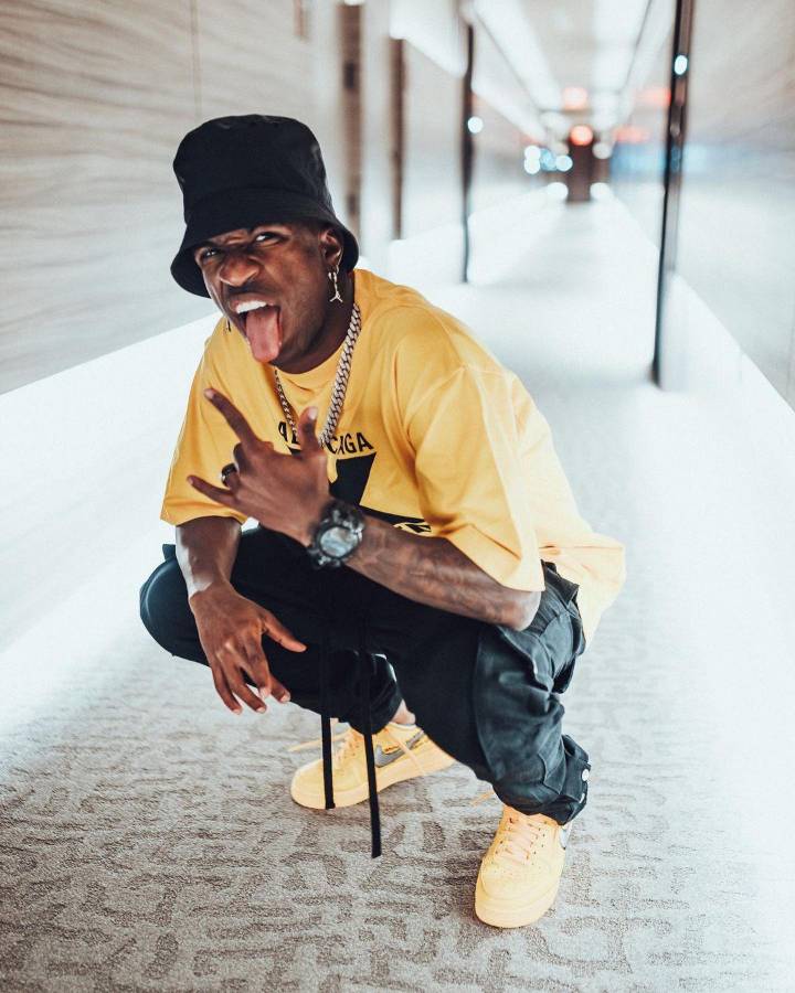 ¡Asegurando su futuro! Así es la vida de millonario de Vinicius: Su nuevo salario, rompe el mercado de patrocinadores y el lado solidario