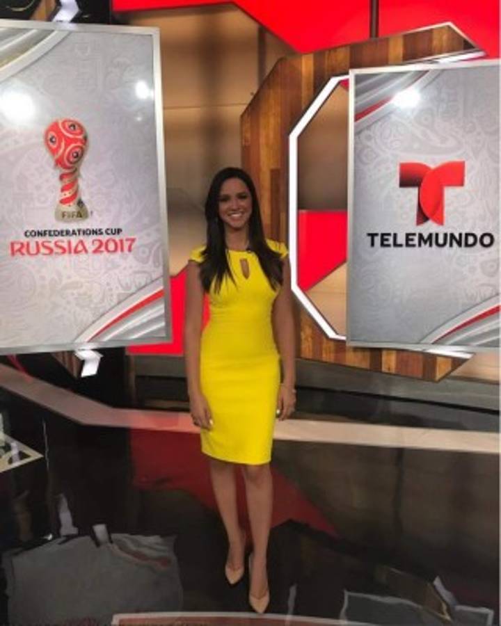 ¡El otro clásico centroamericano! Las bellas periodistas de Costa Rica y Honduras  