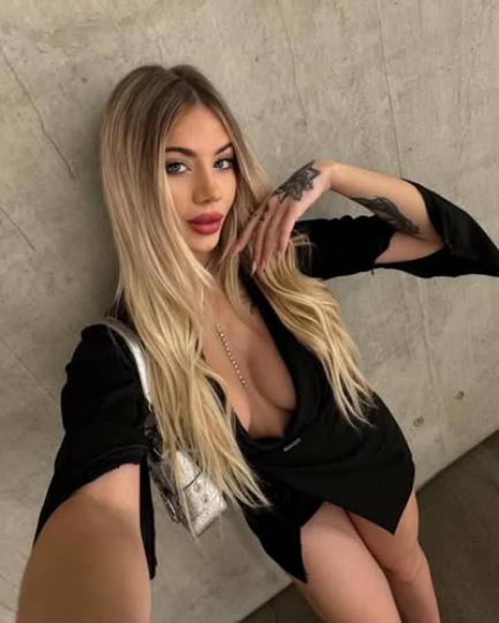 Así es la preciosa rubia de ojos azules que habría enamorado a un campeón del mundo: “Me encanta, es hermosa”