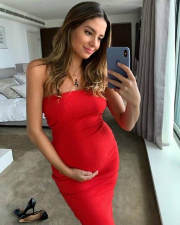 ¡Enamorado! Chicharito se casa previo al México-Chile con modelo australiana