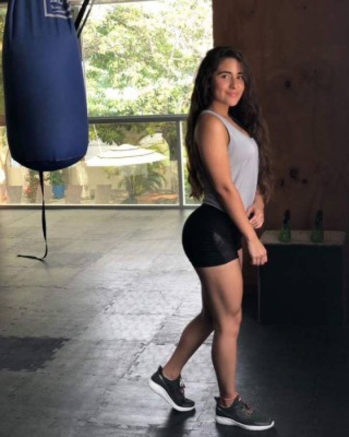 Sassi Zavala, la hermosa conductora que sufre la salida del Veracruz en la Liga MX