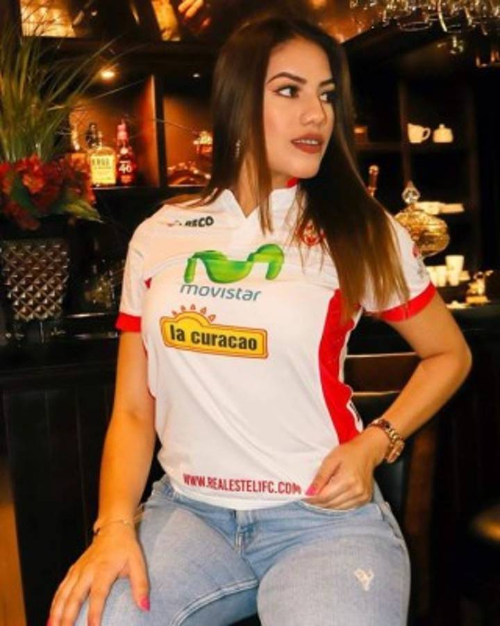 Oriana Sánchez, la sexy presentadora fanática del Real Estelí de Nicaragua