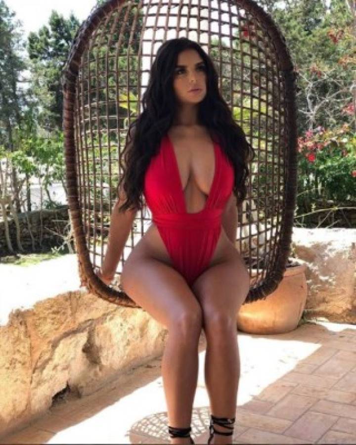 Conocé a Demi Rose, la espectacular modelo británica