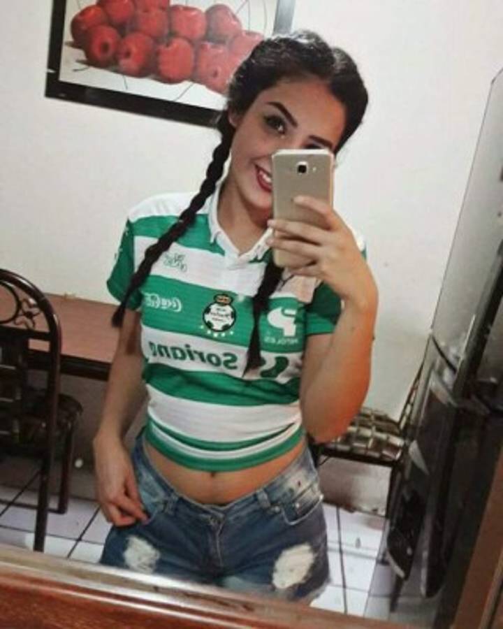 ¡Santos a la final en México! Miranda Orona celebra por lo alto la clasificación de su equipo